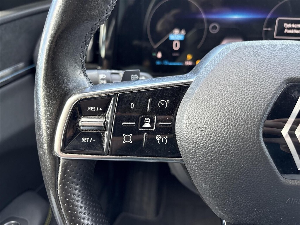 Renault Mégane E-TECH Techno 220HK 5d Aut. - Image 9