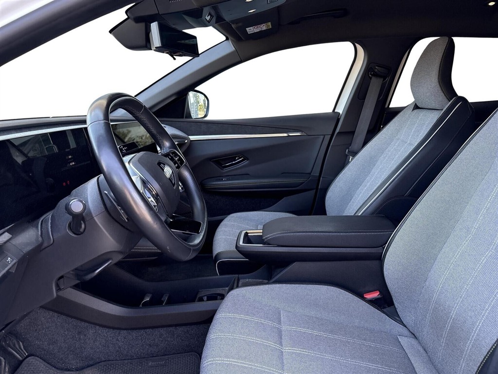 Renault Mégane E-TECH Techno 220HK 5d Aut. - Image 4