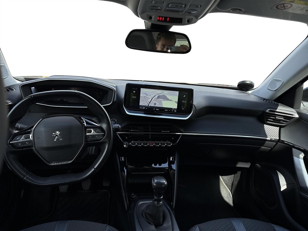 Peugeot 2008 1,2 PureTech Allure Tour 130HK 5d - Image 6