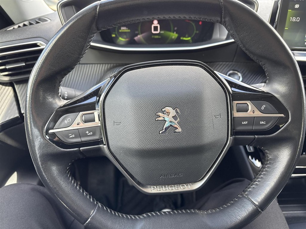 Peugeot 2008 1,2 PureTech Allure Tour 130HK 5d - Image 10