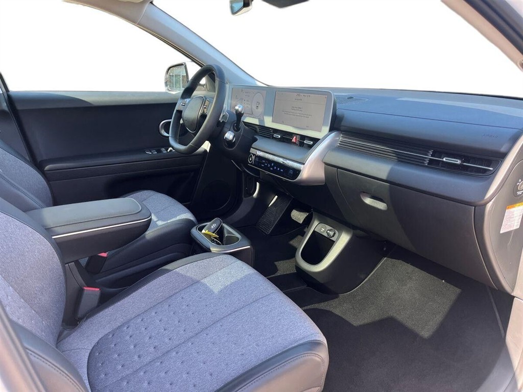Hyundai Ioniq 5 Electric 72,6 kWh Techniq 218HK 5d Aut. - Image 13