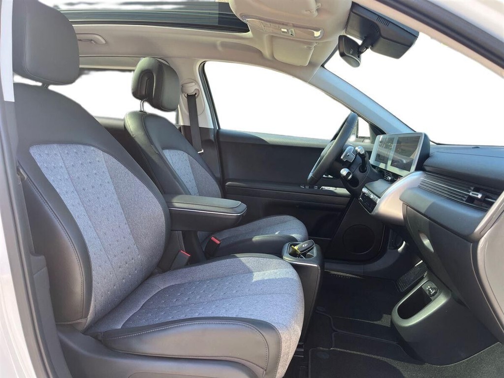 Hyundai Ioniq 5 Electric 72,6 kWh Techniq 218HK 5d Aut. - Image 14