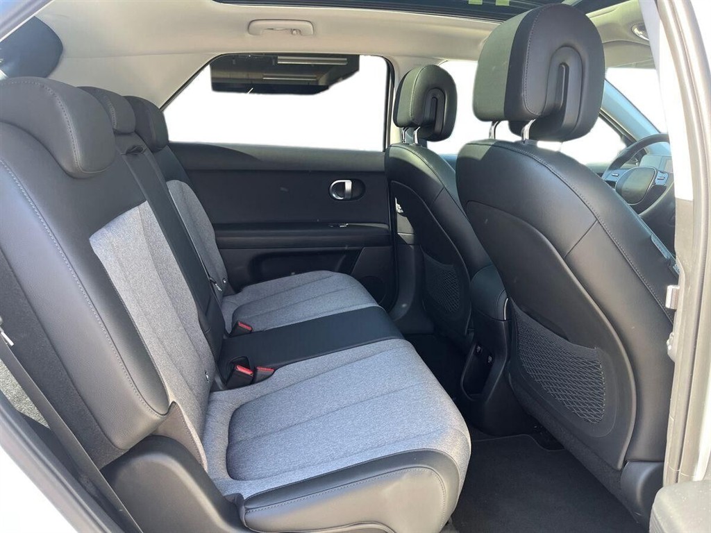 Hyundai Ioniq 5 Electric 72,6 kWh Techniq 218HK 5d Aut. - Image 15