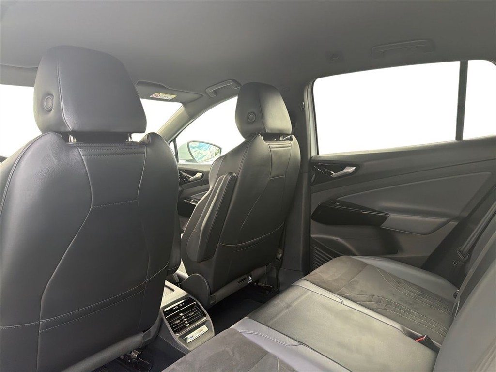 VW ID.4 EL Pure Performance 170HK 5d Aut. - Image 11