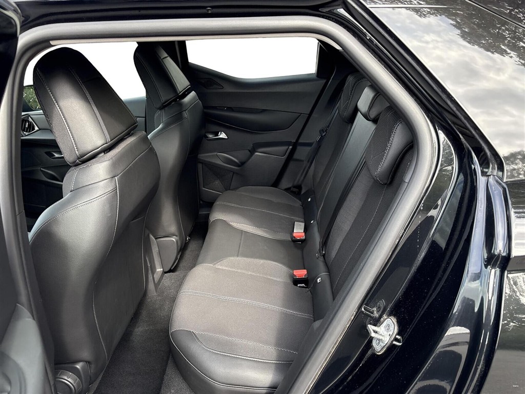 DS DS3 Crossback E-Tense Bastille 136HK 5d Aut. - Image 6