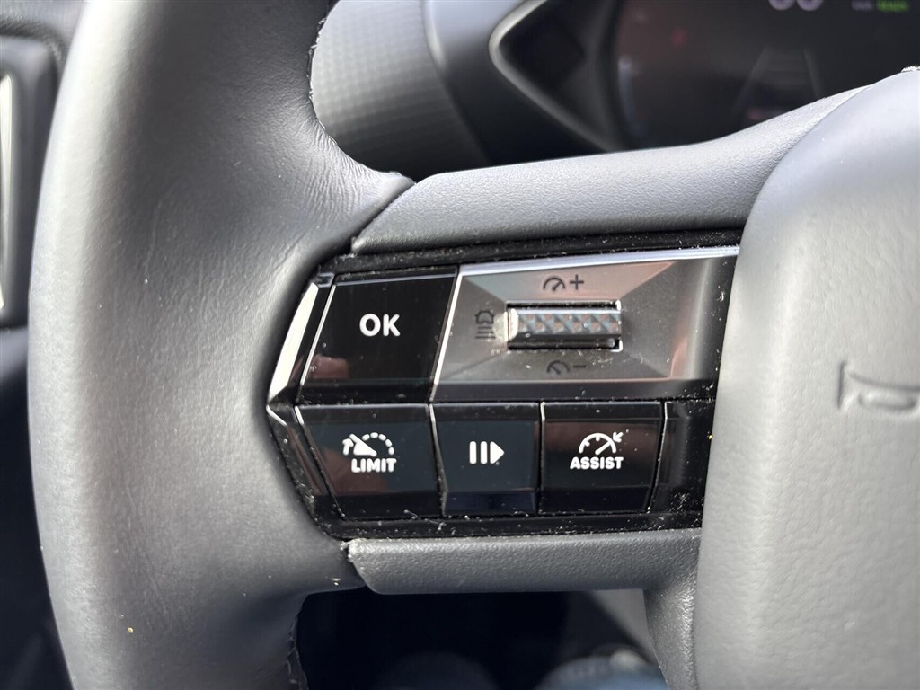 DS DS3 Crossback E-Tense Bastille 136HK 5d Aut. - Image 12