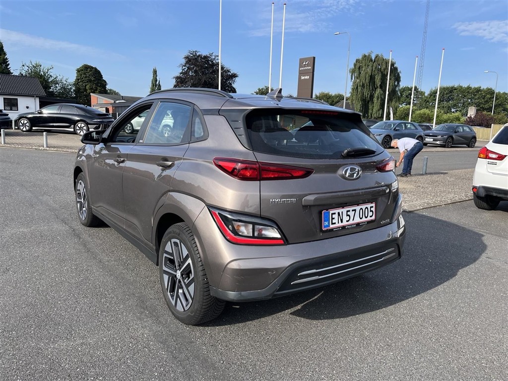 Hyundai Kona EL Essential 136HK 5d Aut. - Image 2
