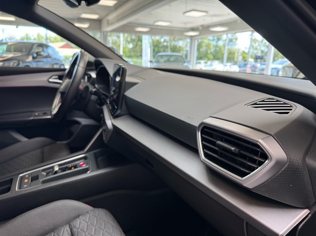 Seat Leon Sportstourer 1,5 e-TSI Mild hybrid FR DSG 150HK Stc 7g Aut. - Image 9