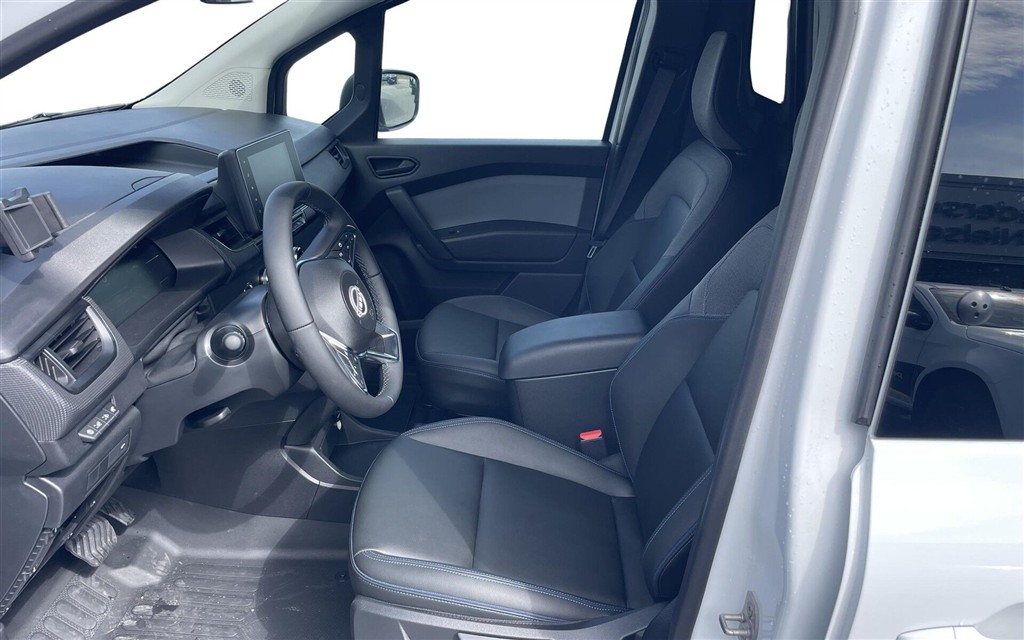 Nissan Townstar L1 EL N-Connecta 122HK Van Aut. - Image 9