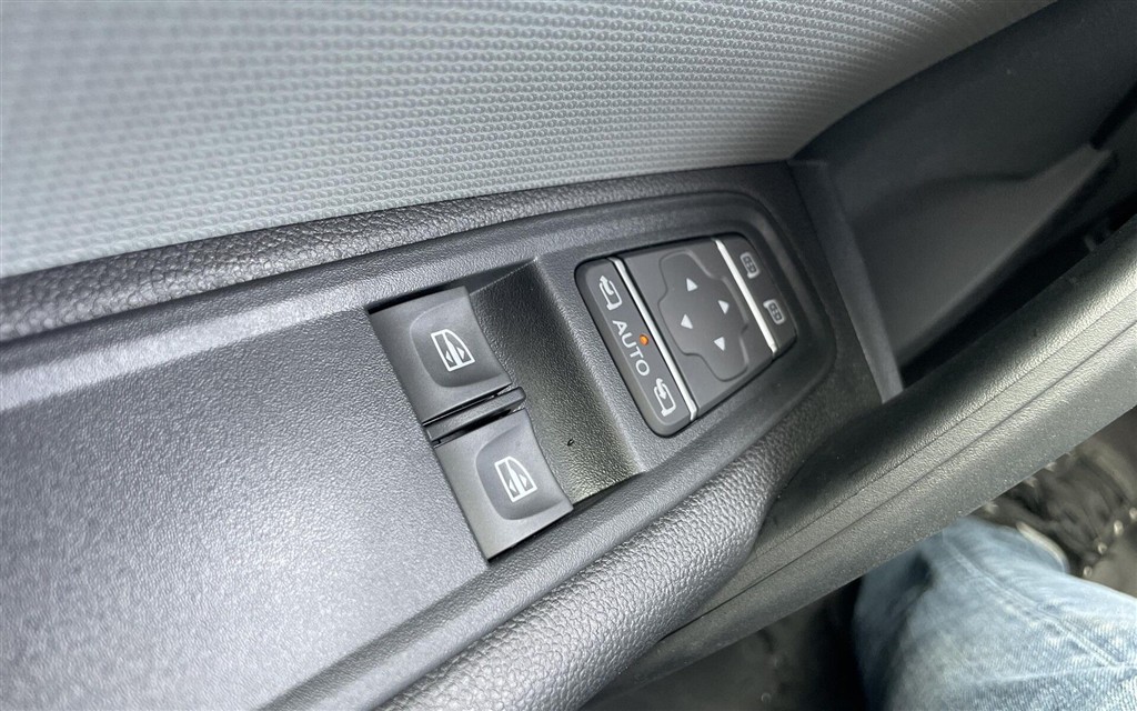 Nissan Townstar L1 EL N-Connecta 122HK Van Aut. - Image 13