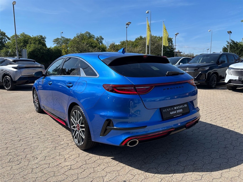 Kia ProCeed Shooting Brake 1,6 T-GDI GT DCT 204HK Stc 7g Aut. - Image 3