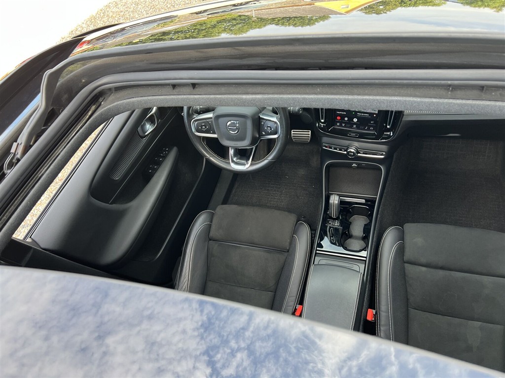 Volvo XC40 P8 Recharge Twin Pro AWD 408HK 5d Aut. - Image 7