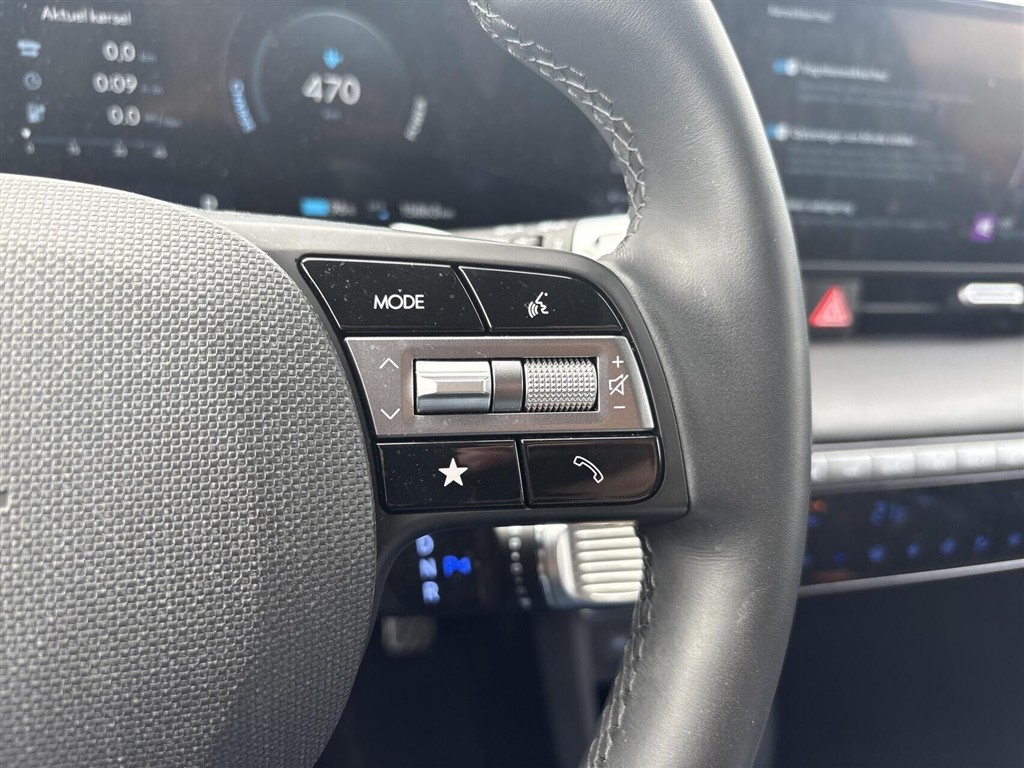 Hyundai Ioniq 5 Electric 84 kWh Core Plus 229HK 5d Aut. - Image 12