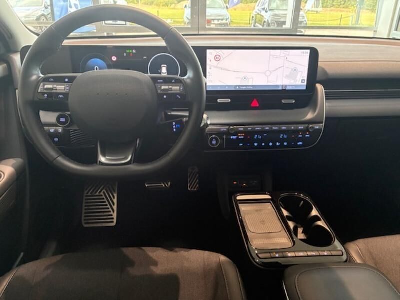 Hyundai Ioniq 5 Electric 84 kWh Core Plus 229HK 5d Aut. - Image 6