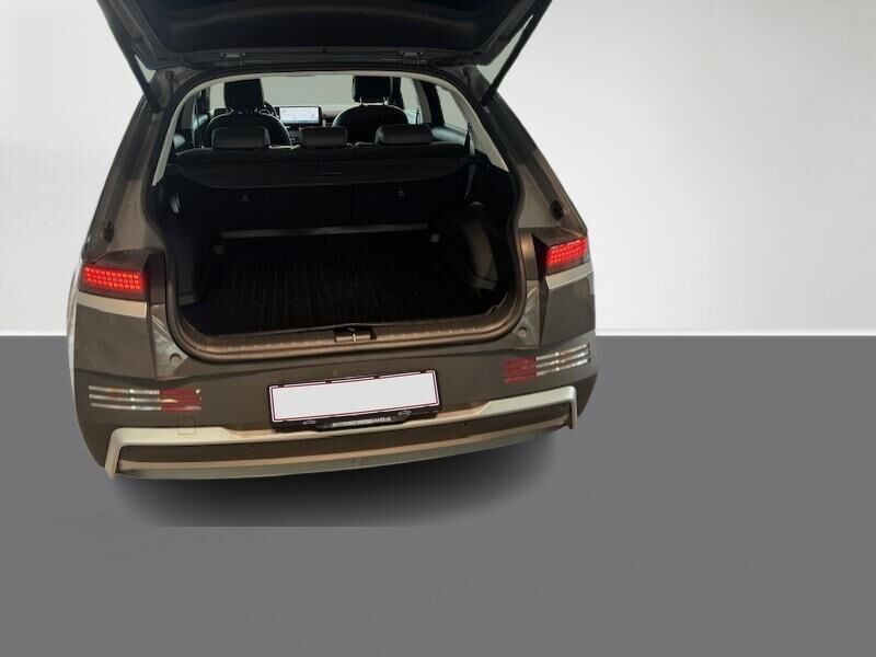 Hyundai Ioniq 5 Electric 84 kWh Core Plus 229HK 5d Aut. - Image 7