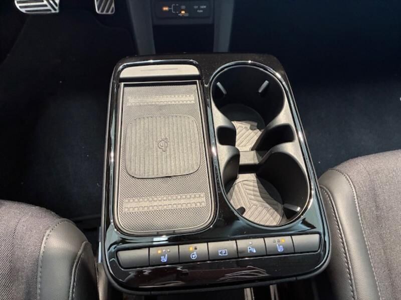 Hyundai Ioniq 5 Electric 84 kWh Core Plus 229HK 5d Aut. - Image 11
