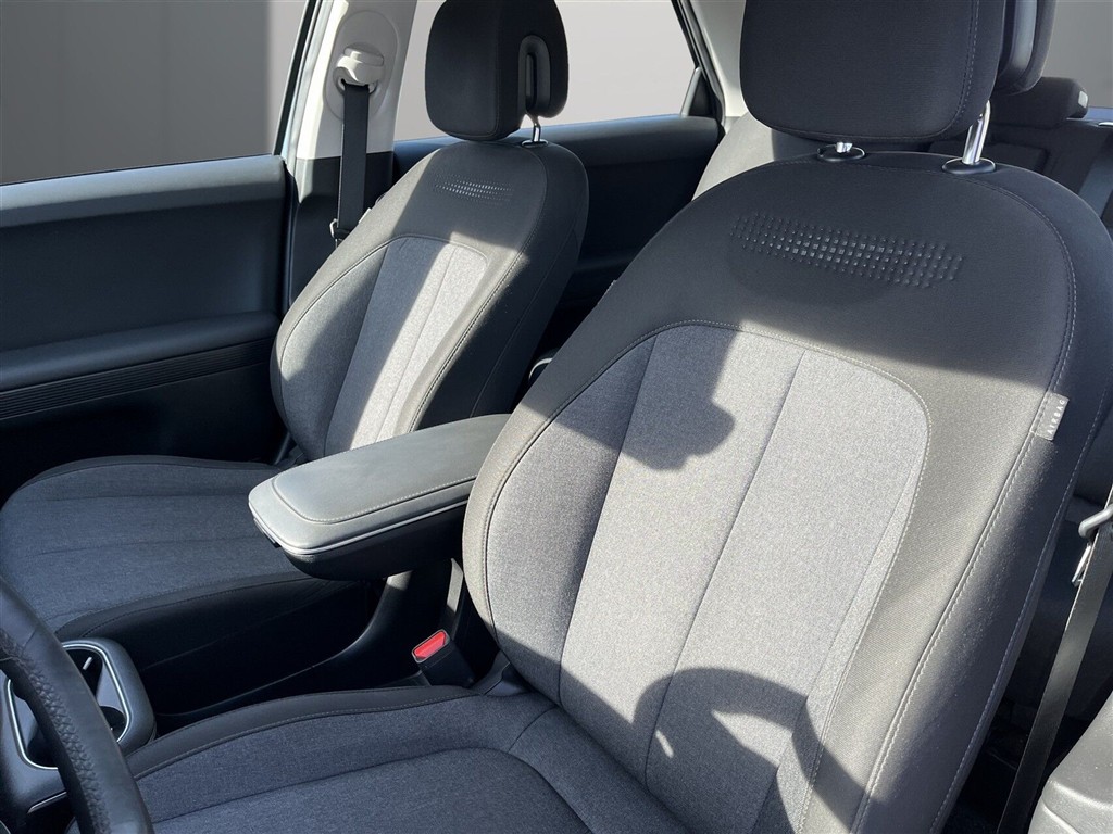 Hyundai Ioniq 5 Electric 58 kWh Essential 170HK 5d Aut. - Image 6