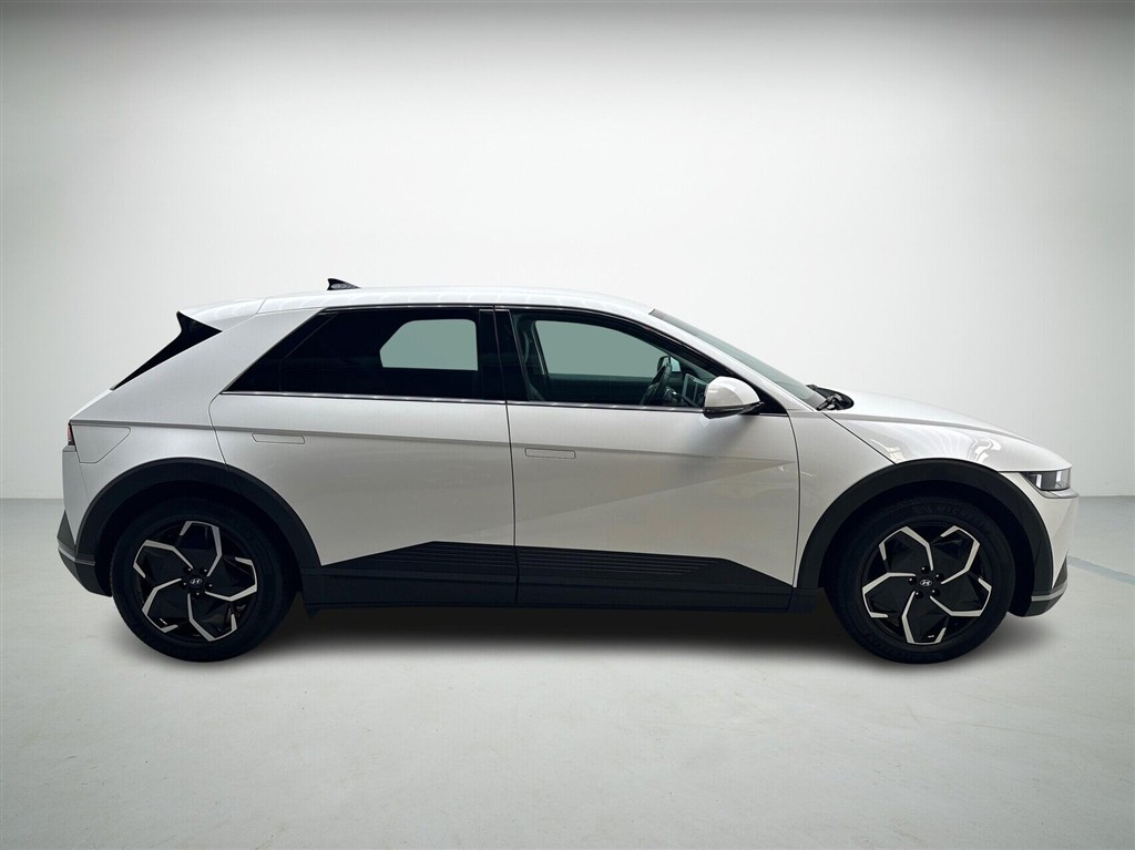 Hyundai Ioniq 5 Electric 84 kWh Techniq 229HK 5d Aut. - Image 6