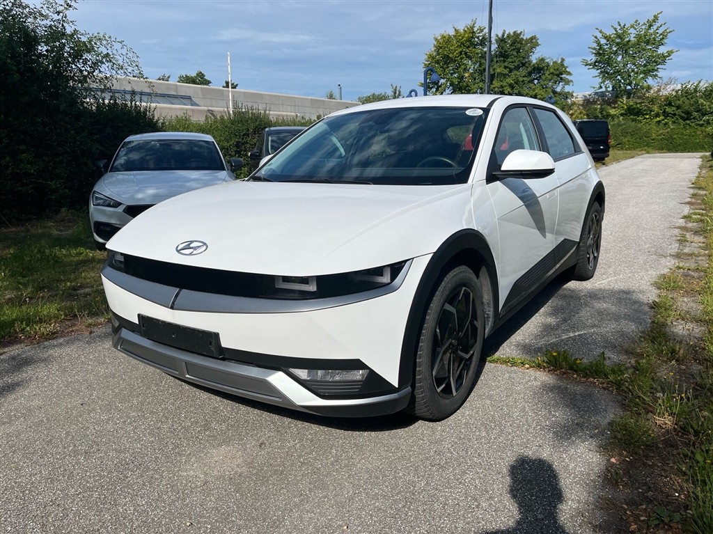 Hyundai Ioniq 5 Electric 58 kWh Essential 170HK 5d Aut.