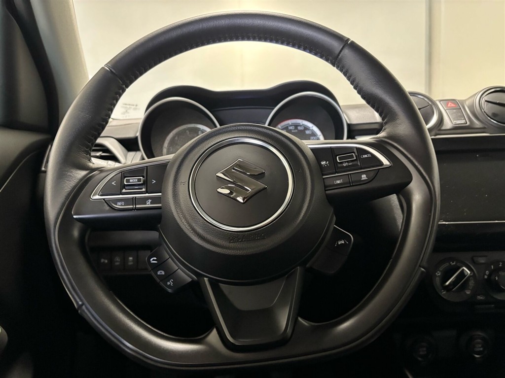 Suzuki Swift 1,2 Dualjet Mild hybrid Action AEB 83HK 5d - Image 7