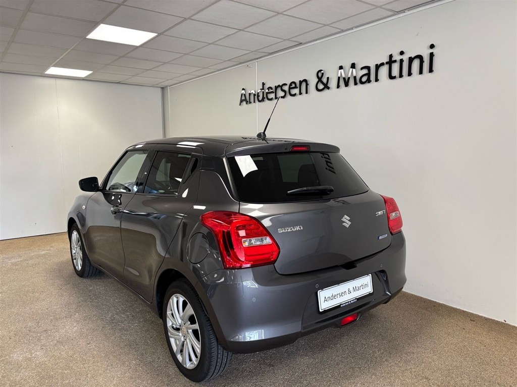 Suzuki Swift 1,2 Dualjet Mild hybrid Action AEB 83HK 5d - Image 3