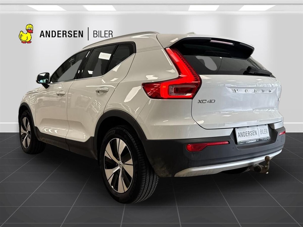 Volvo XC40 1,5 T4 Recharge Plugin-hybrid Inscription Expression 211HK 5d 7g Aut. - Image 7