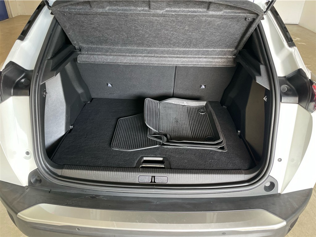 Peugeot e-2008 EL Allure Pack 136HK 5d Aut. - Image 20