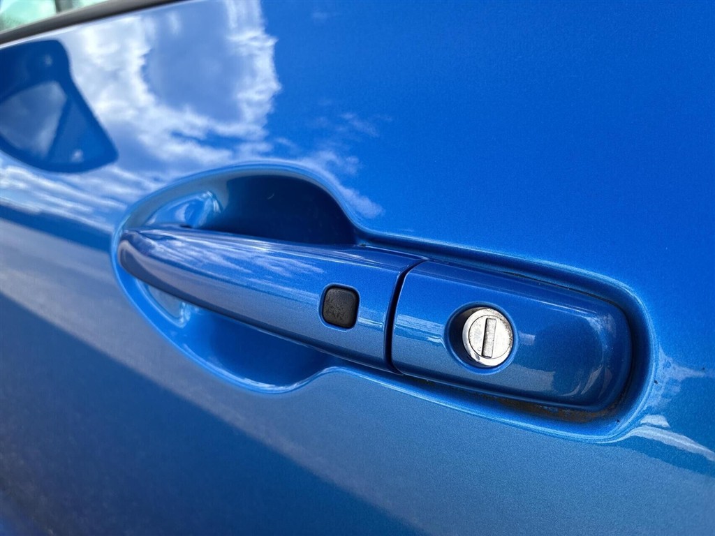 Suzuki Swift 1,2 Dualjet Mild hybrid Exclusive AEB 83HK 5d - Image 8
