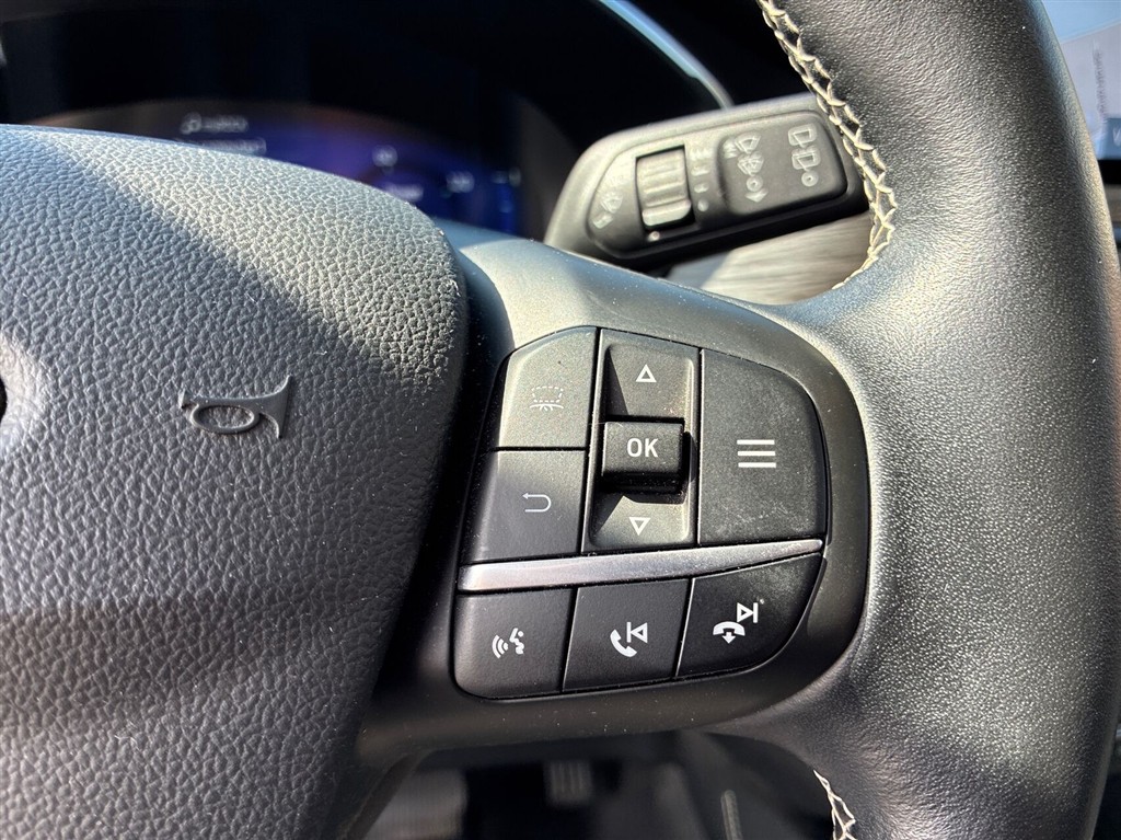 Ford Kuga 2,5 Plugin-hybrid Vignale CVT 225HK 5d Trinl. Gear - Image 21