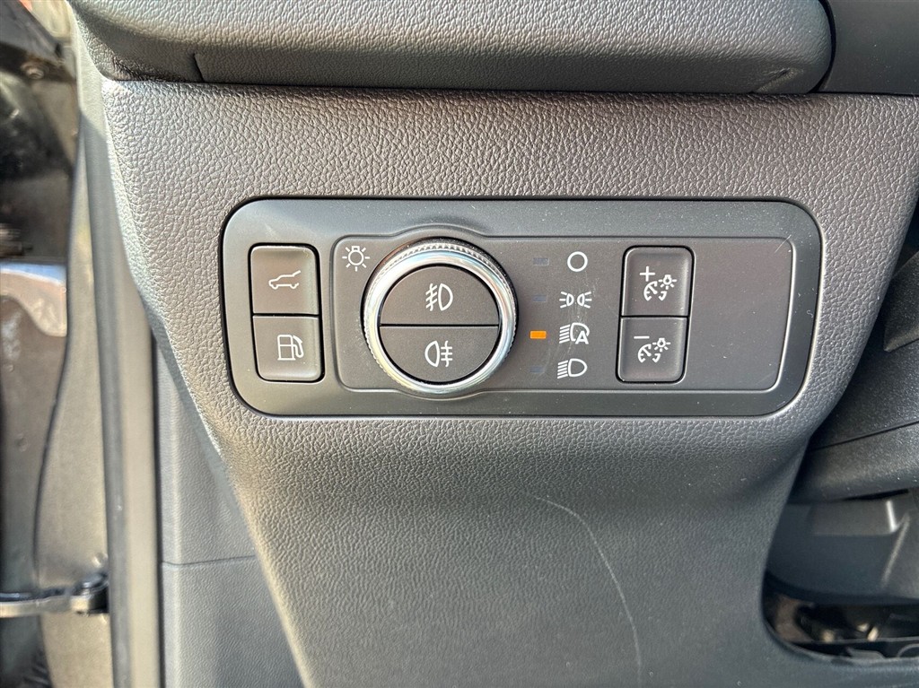 Ford Kuga 2,5 Plugin-hybrid Vignale CVT 225HK 5d Trinl. Gear - Image 22