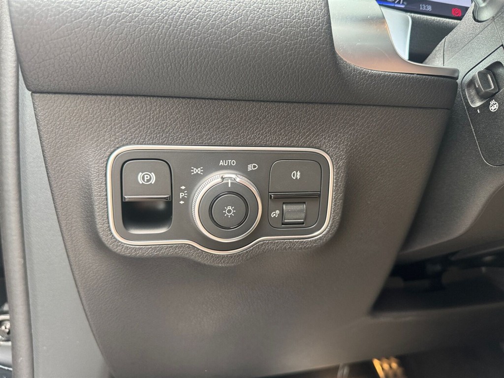 Mercedes-Benz EQB 250+ EL AMG Advance 190HK 5d Aut. - Image 21