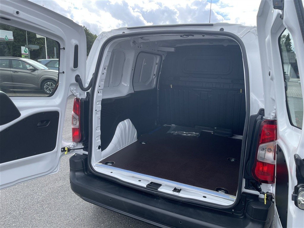Opel Combo-e L1 EL 136HK Van Aut. - Image 5