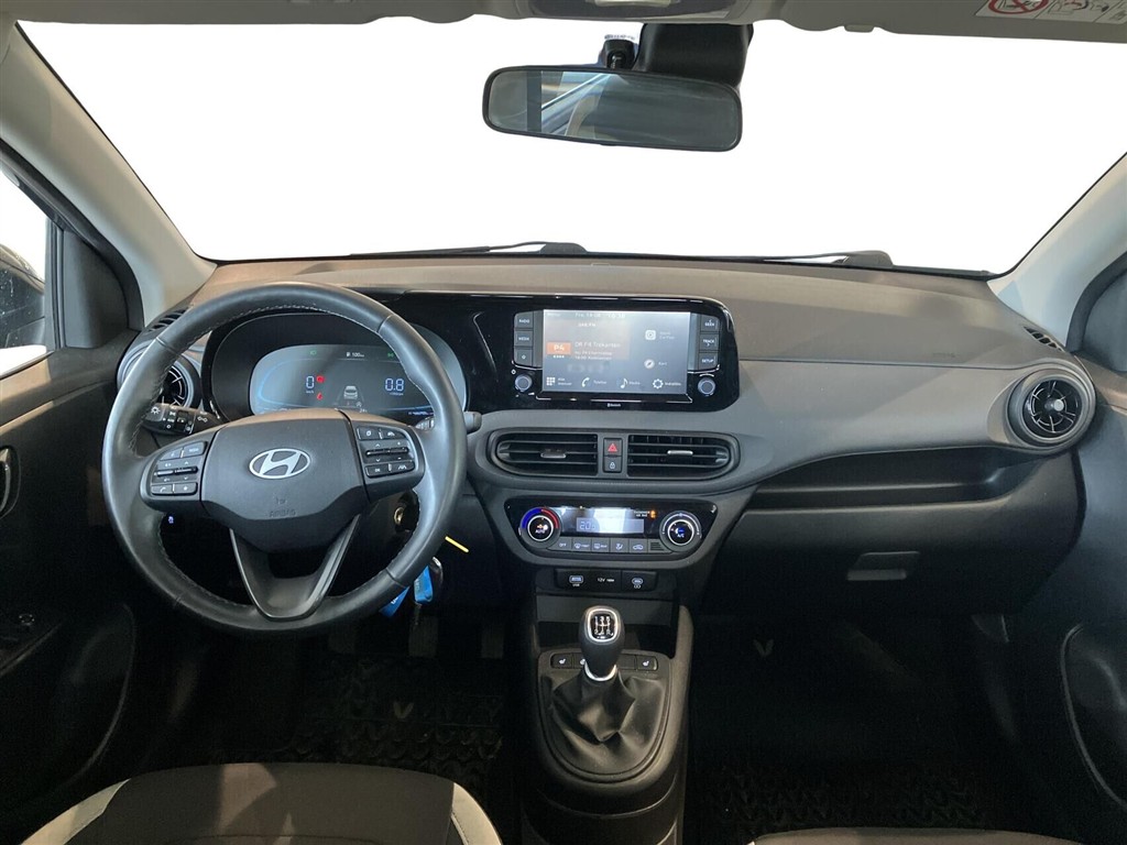 Hyundai i10 1,0 Advanced 67HK 5d - Image 6