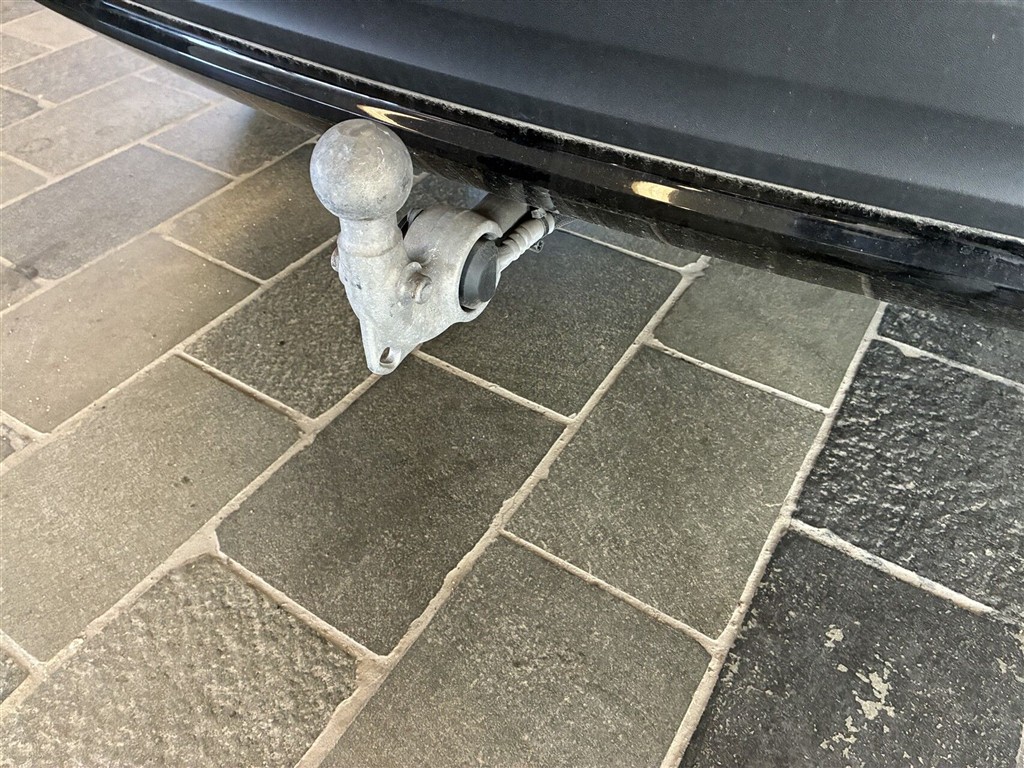 Volvo XC40 Recharge Twin Ultimate AWD 408HK 5d Aut. - Image 5