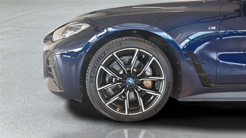 BMW i4 eDrive40 Gran Coupé EL M-Sport 340HK 5d Aut. - Image 4