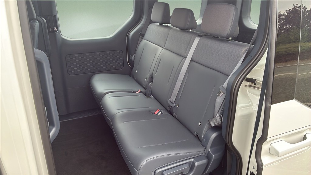 Kia PV5 Long Range Access 163HK Aut. - Image 6