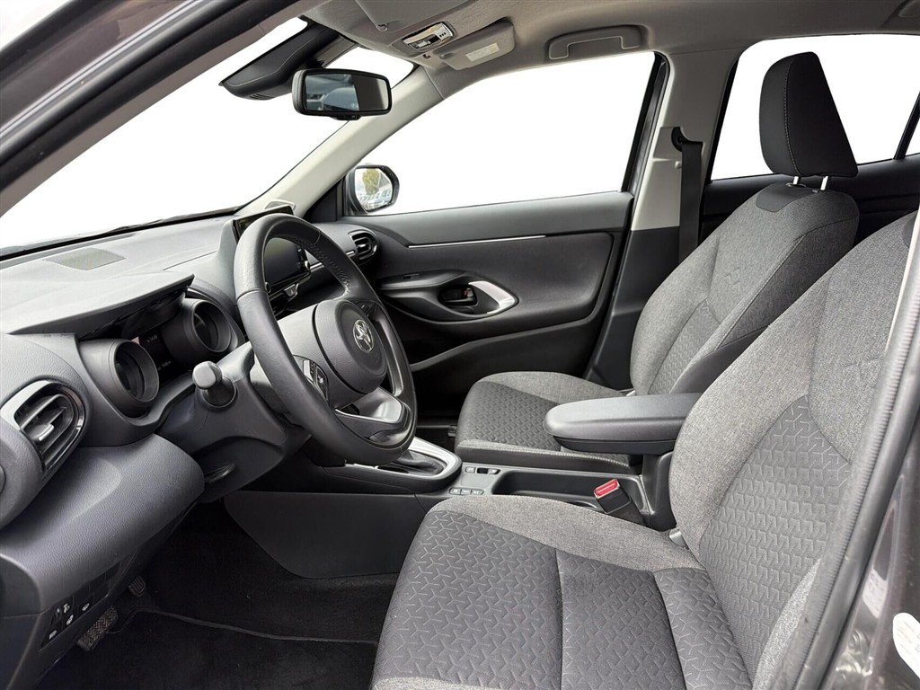 Toyota Yaris Cross 1,5 Hybrid Active 116HK 5d Trinl. Gear - Image 4