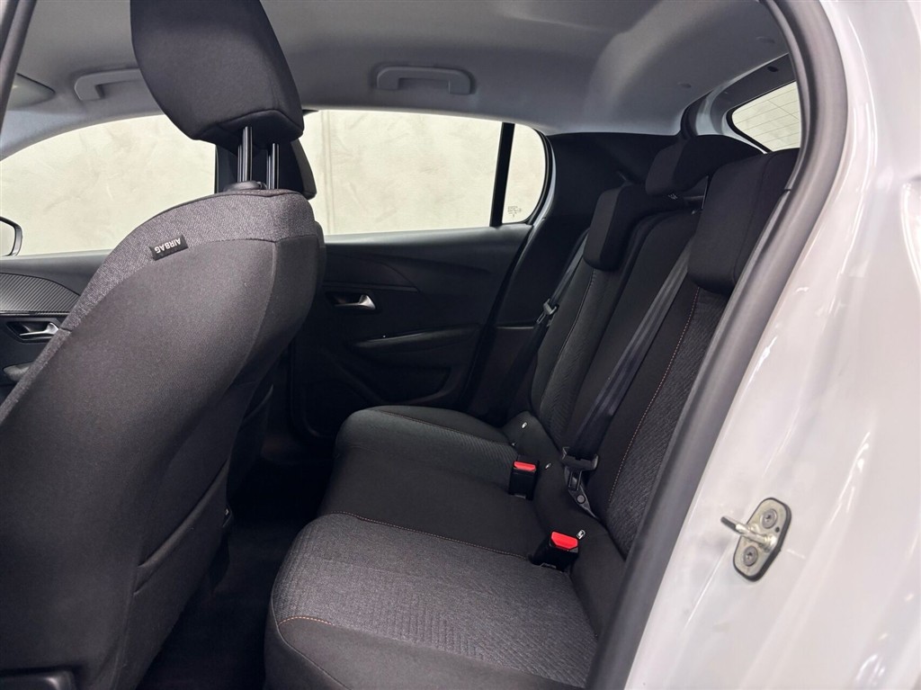 Peugeot e-208 EL Style 136HK 5d Aut. - Image 8