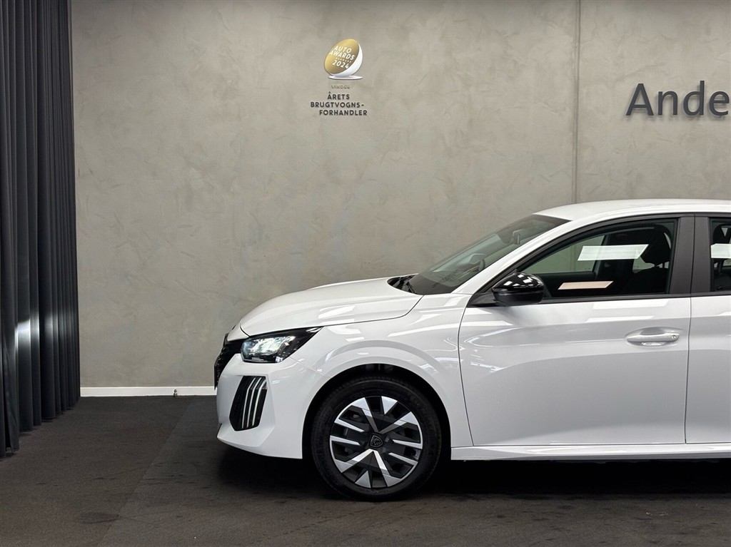 Peugeot e-208 EL Style 136HK 5d Aut. - Image 4