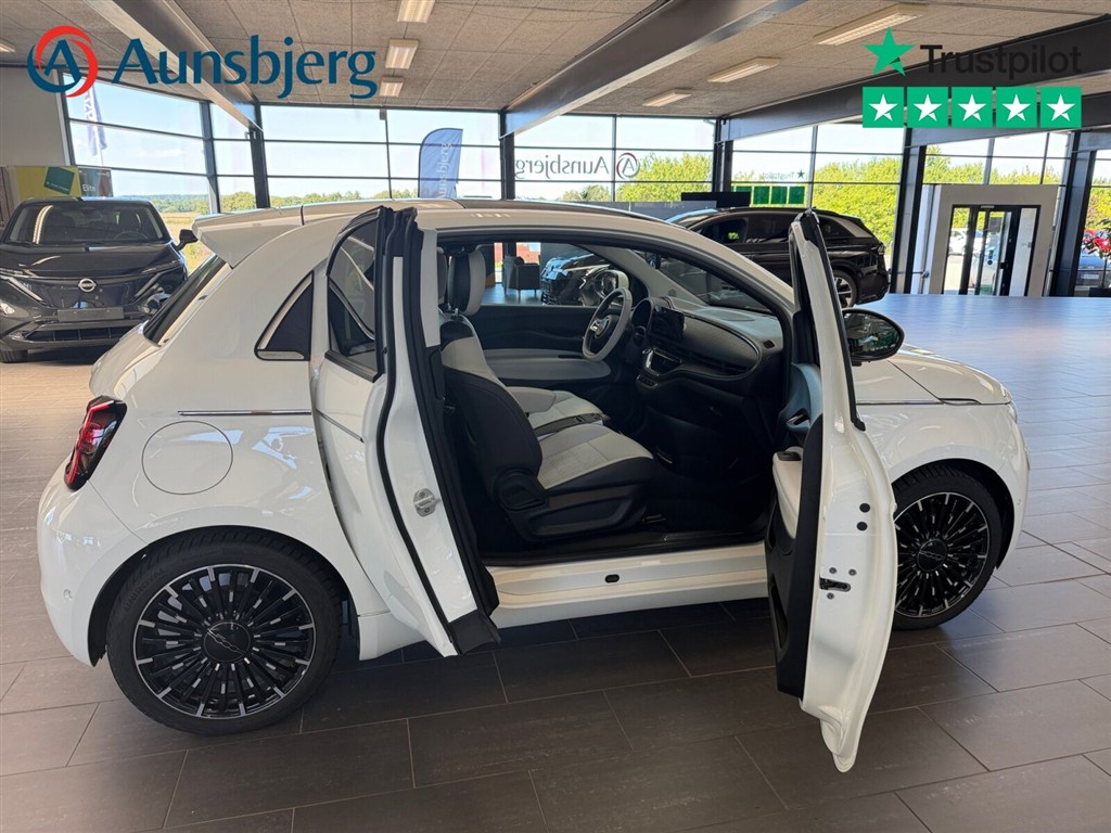 Fiat 500e 3+1 EL La Prima 118HK 4d Aut. - Image 17