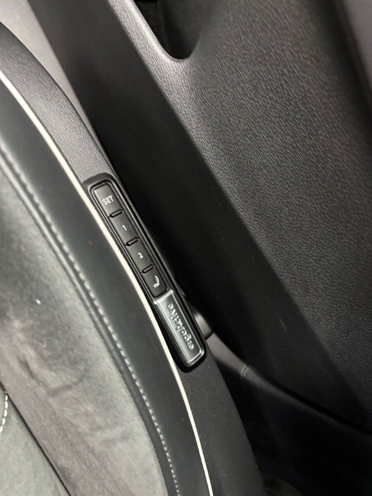 VW ID.4 EL Pro Performance 204HK 5d Aut. - Image 13