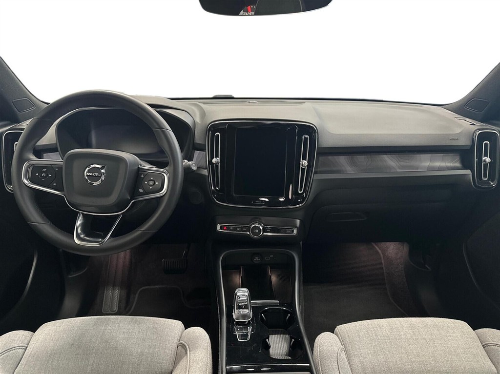 Volvo XC40 P6 Recharge Plus 231HK 5d Aut. - Image 6