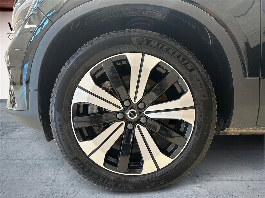 Volvo XC40 P6 Recharge Plus 231HK 5d Aut. - Image 10