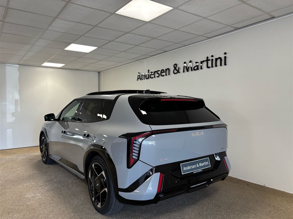 Kia EV4 Long Range GT-Line 204HK 5d Aut. - Image 3