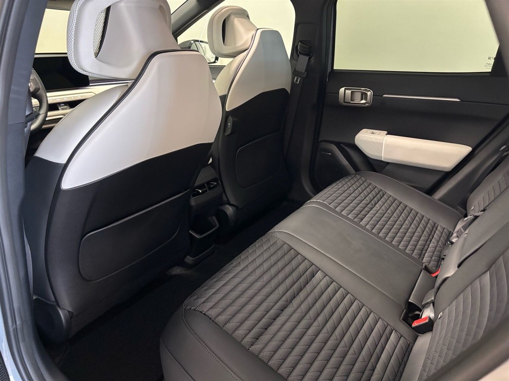 Kia EV4 Long Range GT-Line 204HK 5d Aut. - Image 5