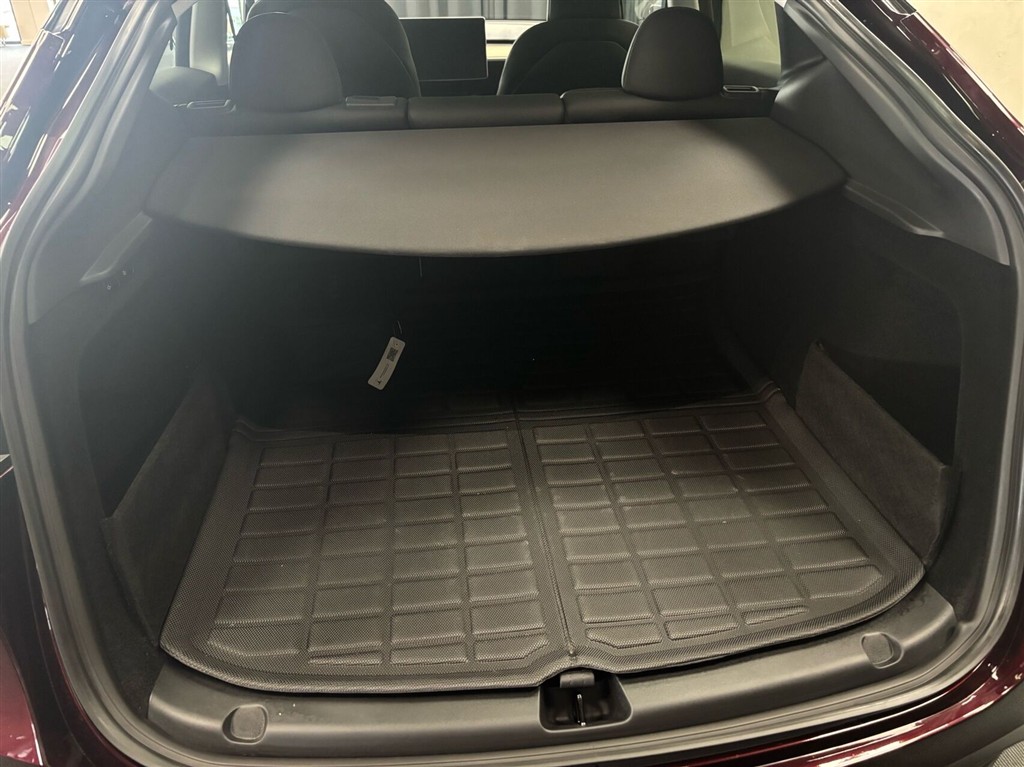 Tesla Model Y EL Performance AWD 534HK 5d Aut. - Image 6