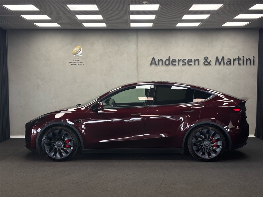 Tesla Model Y EL Performance AWD 534HK 5d Aut. - Image 2