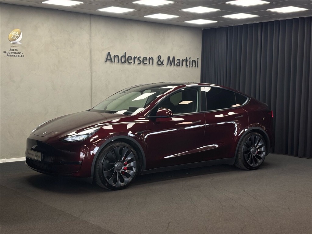 Tesla Model Y EL Performance AWD 534HK 5d Aut.