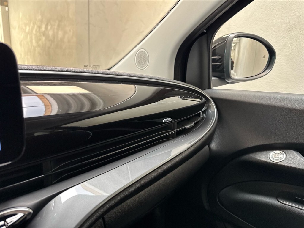 Fiat 500e EL Icon Pack 118HK 3d Aut. - Image 18