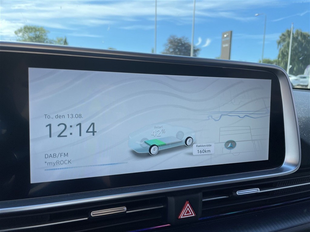 Hyundai Ioniq 6 Electric 77,4 kWh Advanced 229HK Aut. - Image 11